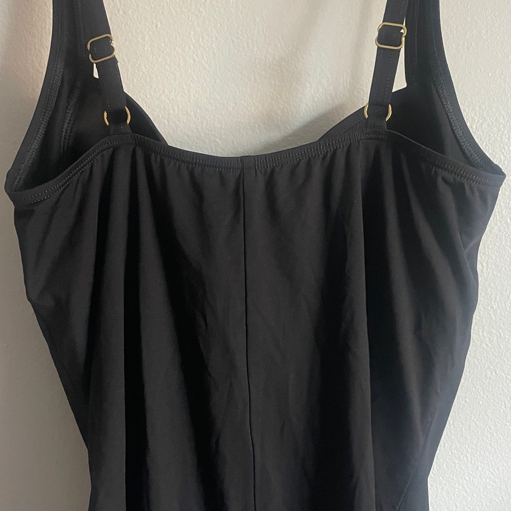 La Blanca Island Goddess Black Rouched One Piece Swimsuit 18W - Picture 8 of 12